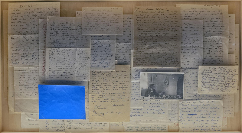 52 letters and 1 photopaper, gelatin silver print, vitrine, LED light